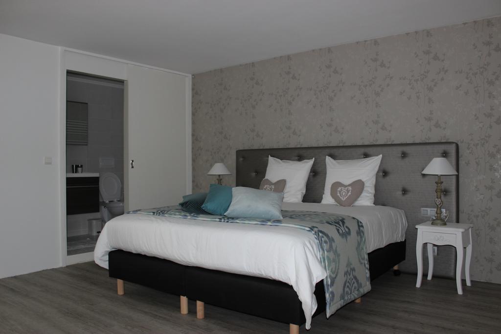 Den Bongaerd B&B And Wellness Tongeren Ruang foto